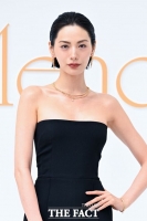  나나, 현 소속사 써브라임 재계약…
