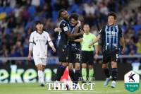  홍명보호엔 없던 '신뢰'...이청용 살린 윤정환의 축구 [이영규의 비욘더매치]