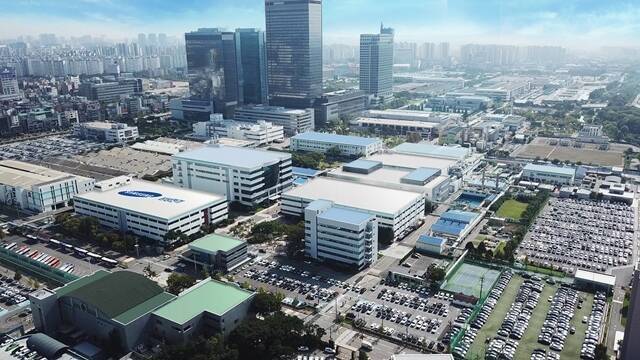 삼성전기가 올해 2분기 연결 매출액 3조4572억원, 영업이익 4404억원을 기록했다. /삼성전기