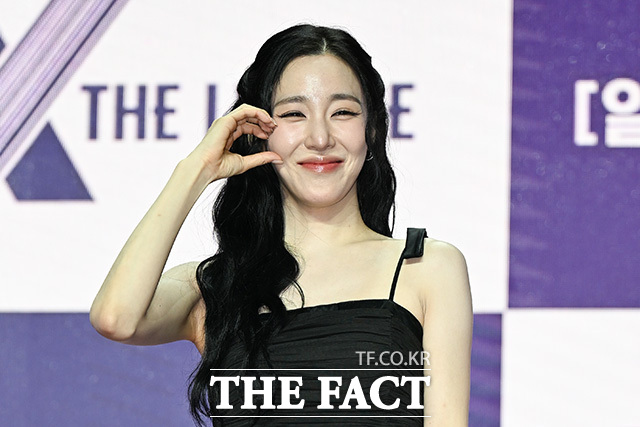 그룹 소녀시대의 티파니 영이 30일 오전 서울 마포구 큐브컨벤션센터에서 열린 ENA 새 예능 '엑스 더 리그(X The League)' 제작발표회에 참석해 포즈를 취하고 있다. /송호영 기자