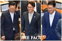  본회의 참석한 더불어민주당 당 대표 후보들 [포토]