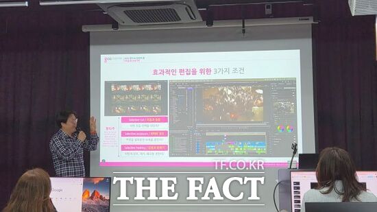 경기도와 경기콘텐츠진흥원이 지난 2025년 진행한 AI 콘텐츠 캠퍼스 커머셜 영상 과정 교육 모습. /경기도