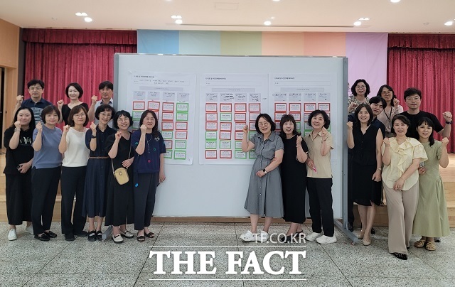 김포시가 지난달 31일 시청 대회의실에서 지역사회보장계획의 전략체계를 마련하기 위한 제2차 추진단 실무반 회의를 개최했다. /김포시