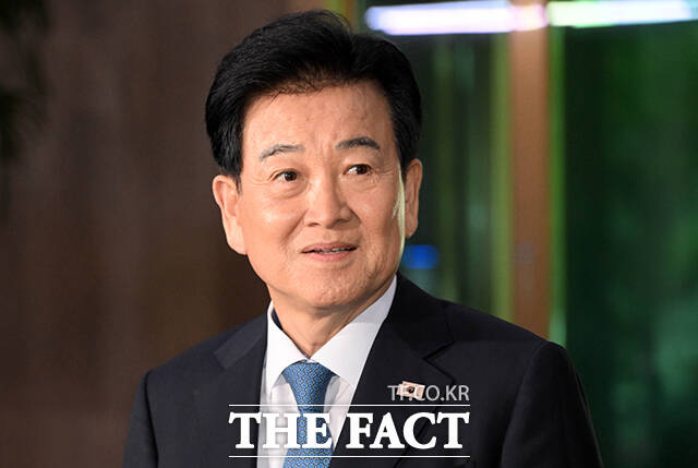 4일 법조계와 경찰에 따르면 서울남부지검은 지난 5월 말 정동영 통일부 장관의 공무상비밀누설 혐의 사건을 서울 영등포경찰서로 이송했다. /임영무 기자