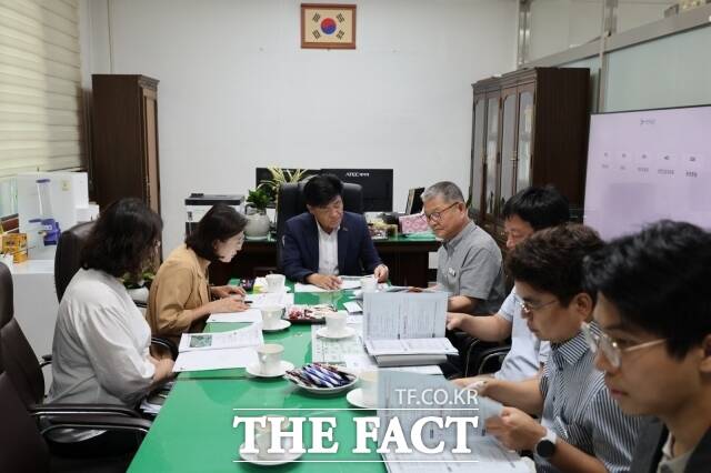 이동유 신임 부여부군수가 7일까지 관내 16개 읍·면을 순회하며 현장 중심의 소통 행정을 펼친다. /부여군