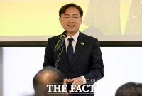  조국혁신당, 靑에 새로운 시각 촉구…