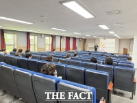  '인생 2막' AI와 함께 설계한다…세종교육청, 퇴직 교육공무직 재취업 지원