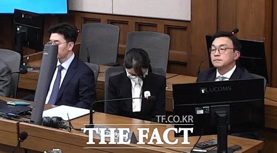 서울고법 형사15-2부(신종오 성언주 원익선 부장판사)는 4월 28일 오후 3시 김건희 여사의 자본시장법 위반 등 항소심 선고기일을 열었다. /유튜브 갈무리