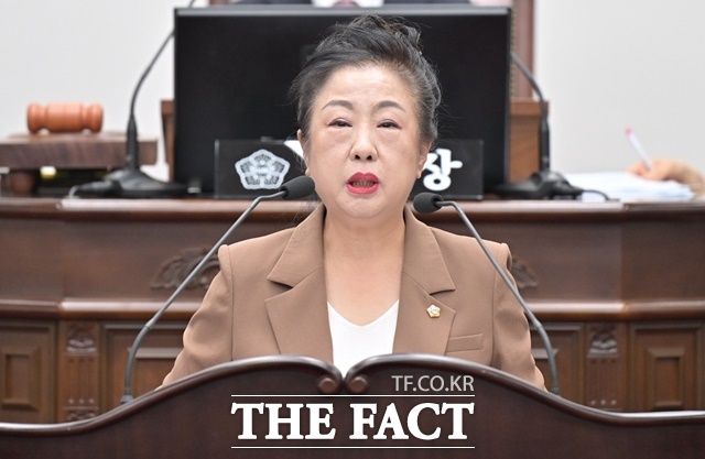 권경운 공주시의원이 11일 공주시의회 제267회 임시회 제4차 본회의에서 5분 자유발언을 하고 있다. /공주시의회
