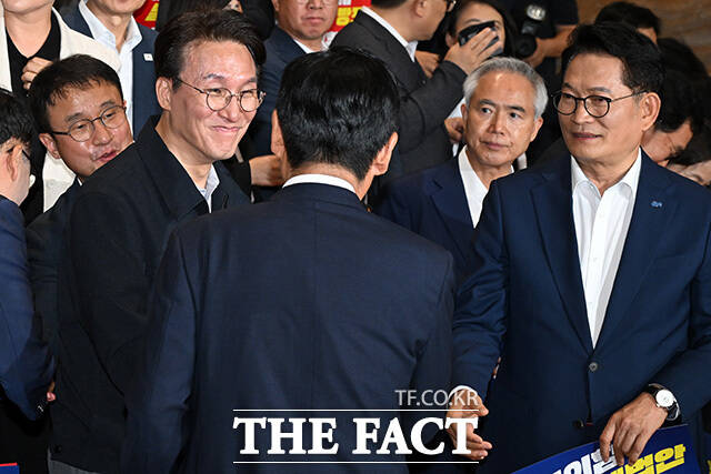 규탄대회 참석한 민주당 당대표 후보들.