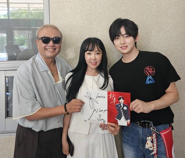 신즈위(Ben) 대표가 이끄는 Darton Entertainment는 오랜 기간 중화권 엔터테인먼트 시장에서 매니지먼트와 콘텐츠 제작 경험을 축적해온 만큼, 하루에게는 해외 활동을 위한 현지 네트워크와 산업적 기반을 확보할 수 있다는 의미가 크다. /루체엔터테인먼트