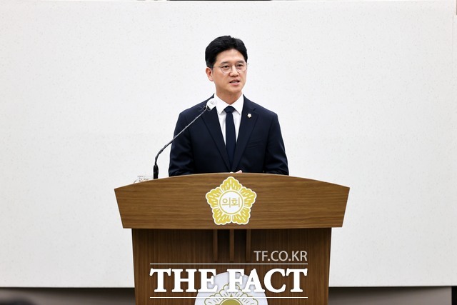 안요진 당진시의원이 14일 5분 자유발언을 통해 AI 대전환 시대를 맞아 당진시의 적극적이고 선제적인 대응을 촉구했다. /당진시의회