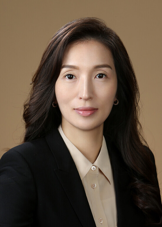 성래은 영원무역 부회장. /영원무역홀딩스
