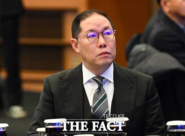 조현상 HS효성 부회장이 지난 2024년 3월 서울 중구 대한상의회관에서 열린 서울상의 정기 의원총회에 참석해 강의를 듣고 있다. /더팩트 DB