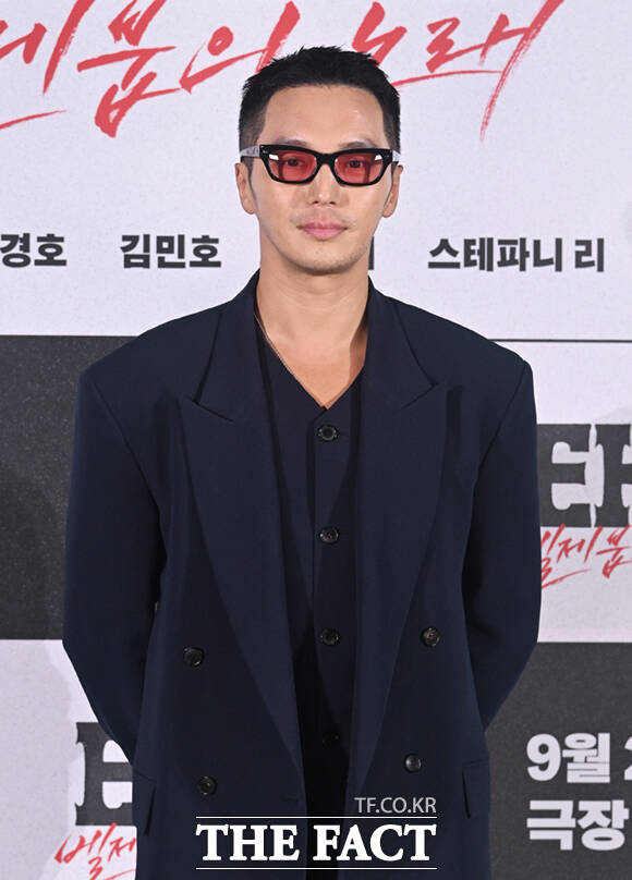 변요한은 본능적으로 돈을 몰고 다니는 꾼으로 태어난 판에 뛰어든 장태영 역을 맡아 20년 동안 이어진 시리즈의 피날레를 장식한다. /이새롬 기자