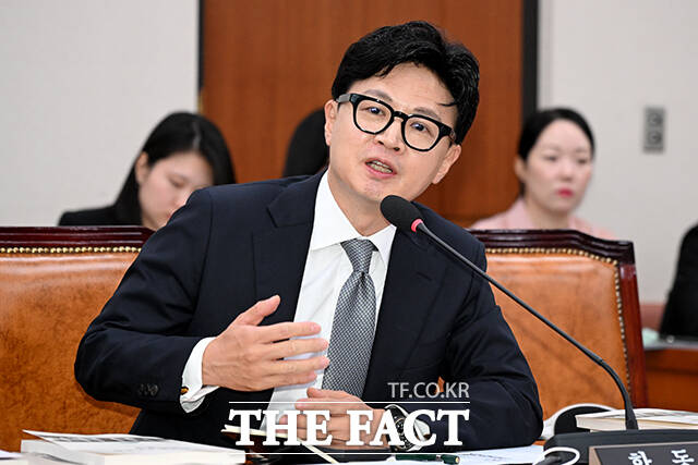한동훈 무소속 의원이 18일 이재명 정부를 향해 