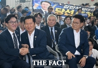  여야 모두 '한 지붕 두 가족'…심리적 분당 현실화 가능성은