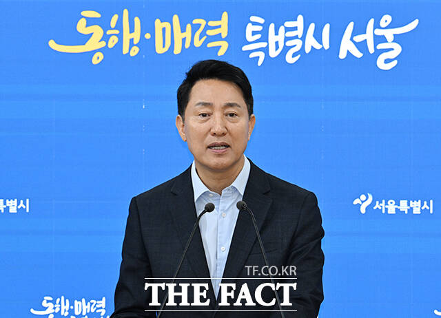 오세훈 서울시장이 20일 오전 서울 중구 서울시청 브리핑룸에서 김윤덕 국토부 장관과의 면담에 대한 입장을 밝히고 있다. /박헌우 기자