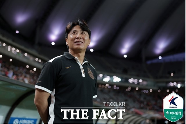'연고지 더비'의 승리로 선두 굳히기에 나서겠다는 FC서울의 김기동 감독./K리그