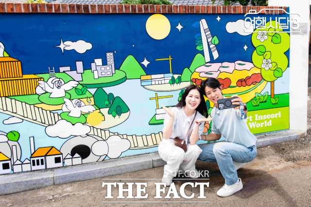 배우 최수종·하희라 부부가 오는 22일 KBS2TV '최수종의 여행사담 시즌3' 광양편에서 원도심의 골목과 시장 등을 소개한다. /광양시