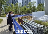  국토부-인천시, 송도 아파트 돌출 발코니 붕괴사고 원인 규명 나선다