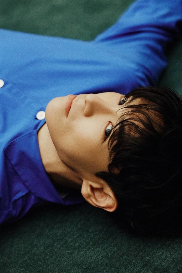 가수 탑이 첫 솔로 정규앨범 '다중관점 (ANOTHER DIMENSION)' 수록곡 '연극이 끝나고 난 뒤' 뮤직비디오를 21일 공개한다./탑스팟픽쳐스