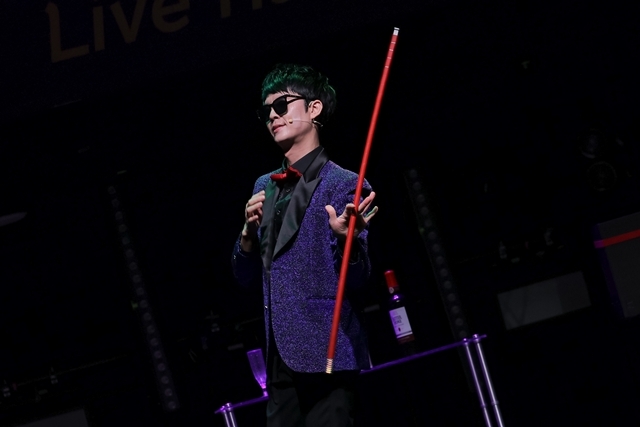 '더블'은 세계 마술 챔피언 노베르 페레와 그의 어시스턴트인 유럽 마술 챔피언 찰리 매그, 그리고 대한민국을 대표하는 코미디 마술사 김민형이 펼치는 화려한 마술쇼다. /부산국제코미디페스티벌 조직위원회