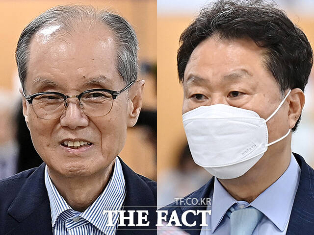 홍지호 전 SK케미칼 대표(왼쪽)와 안용찬 전 애경산업 대표가 24일 오전 서울 서초구 서울중앙지방법원에서 열린 '가습기살균제 사태' 파기환송심 결심공판에 출석하고 있다. /남윤호 기자