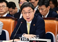  이억원 