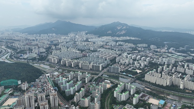 노원구 아파트단지 전경. /노원구