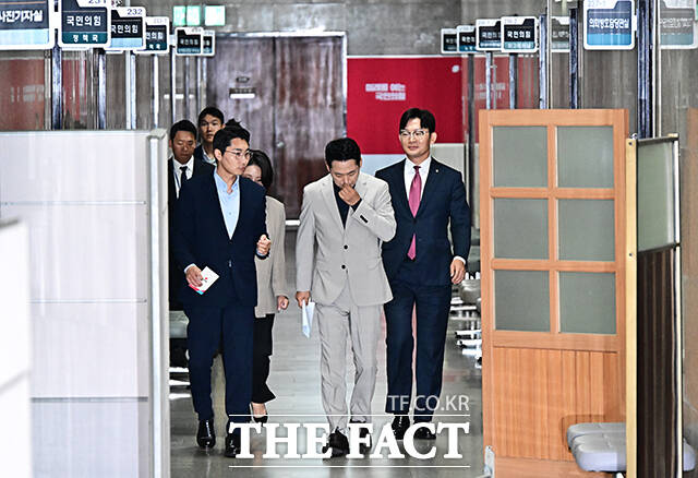 당협위원장 당원 직선제가 원내에서 제동이 걸린 만큼, 당원 중심 쇄신안이 실제 당의 변화로 이어질 수 있을지 의문이라는 시각도 나온다./배정한 기자