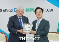  얀 반 자넨 네덜란드 헤이그시장 대전 방문…허태정 시장과 협력 방안 논의