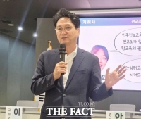  교권보호전담관 다음은 '교사시민권'…안민석 '이번 정기 국회서 반드시 통과해야'