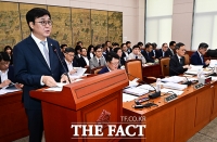 업무보고 하는 최휘영 문체부 장관 [포토]