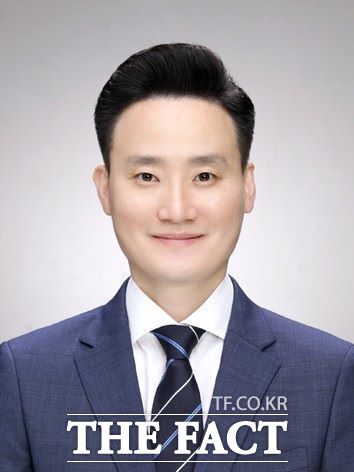 건양사이버대 글로벌뷰티학과 졸업생 조수만 올드스쿨바버샵 대표. /건양사이버대