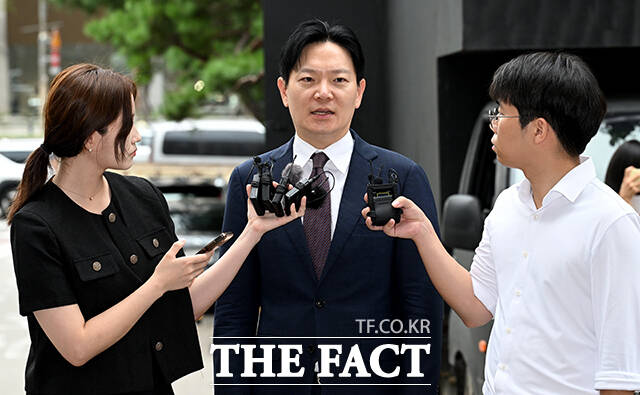 서울경찰청 공공범죄수사대는 27 오전 국회에서의 증언·감정 등에 관한 법률(국회증언감정법) 위반 혐의를 받는 박 검사를 불러 조사했다. /박상민 기자