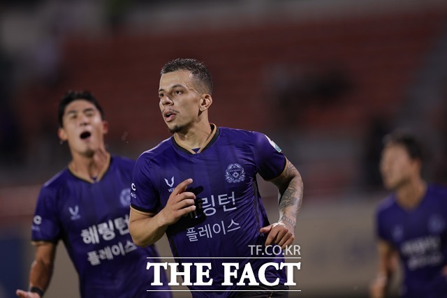 2026시즌 K리그1 25라운드를 가장 빛낸 '안양의 해결사' 마테우스./K리그