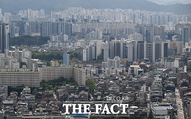 서울 아파트 시장에서 중하위권 지역의 강세가 이어지고 있다. /박헌우 기자