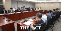  박수현 충남도지사, 귀국 직후 지천댐 긴급회의…대응책 논의