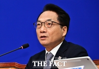  모두발언하는 박선원 최고위원 [포토]