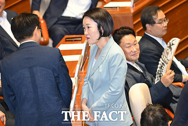 용혜인 성평등가족부 장관 후보자의 빈자리.