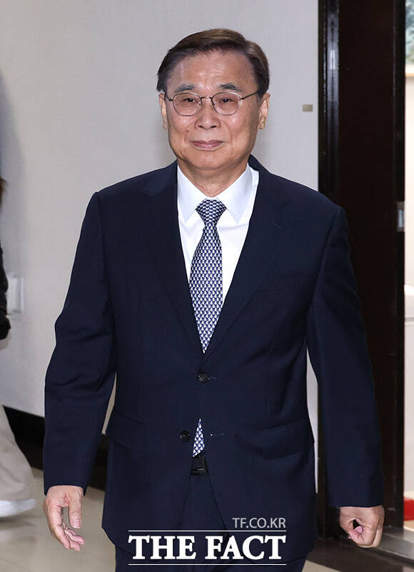 이양수 국회 정보위원회 위원장이 1일 오전 서울 여의도 국회에서 열린 정보위원회 전체회의에 참석해 안건을 상정하고 있다. /국회사진기자단