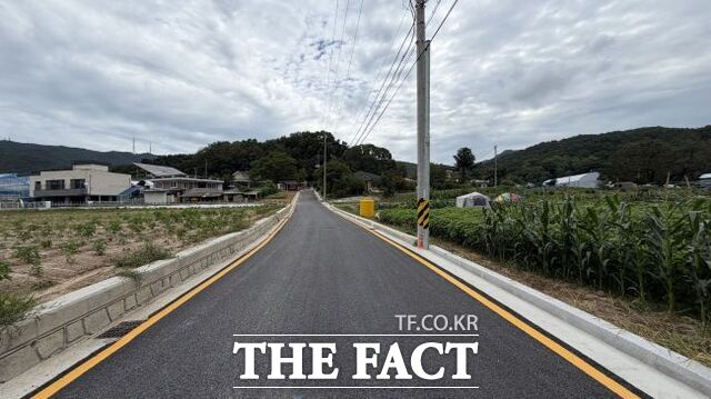상광교동 개발제한구역 소로3-881호선 도로. /수원시