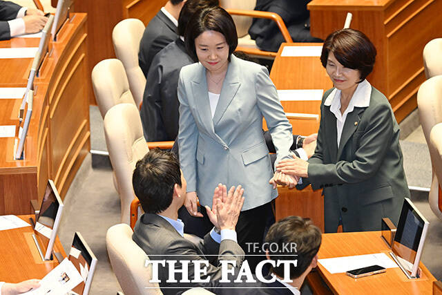 용혜인 성평등가족부 장관 후보자의 빈자리.