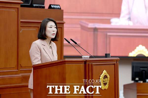 최지연 대전시의원이 1일 열린 대전시의회 제299회 제1차 정례회 제1차 본회의에서 5분 자유발언을 하고 있다. /대전시의회