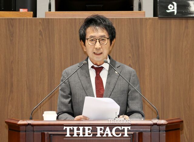 충남도의회 제371회 임시회 제1차 본회의에서 노한섭 의원이 5분 발언을 진행하고 있다. /충남도의회