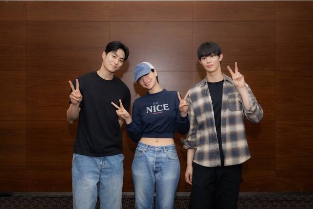 배우 정건주 나나 김단(왼쪽부터)이 넷플릭스 새 오리지널 시리즈 '마더레사'를 통해 호흡을 맞춘다. /넷플릭스