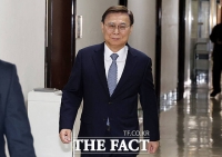  정보위원회 전체회의 출석한 이종석 국정원장 [TF사진관]