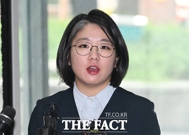 용혜인 성평등가족부 장관 후보자가 의원직 사퇴 여부에 즉답을 피하며 청문회 과정에서 의견을 밝히겠다고 했다. /이새롬 기자