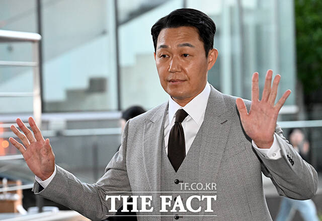 'CJ나이트' 참석하는 배우 박성웅.